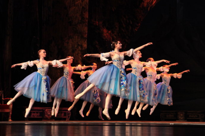 Swan Lake - Kiev Ballet