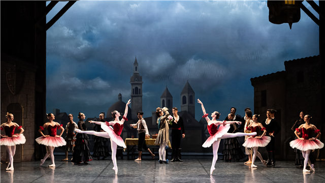 Découvrez Le Ballet - Don Quixote Act 3